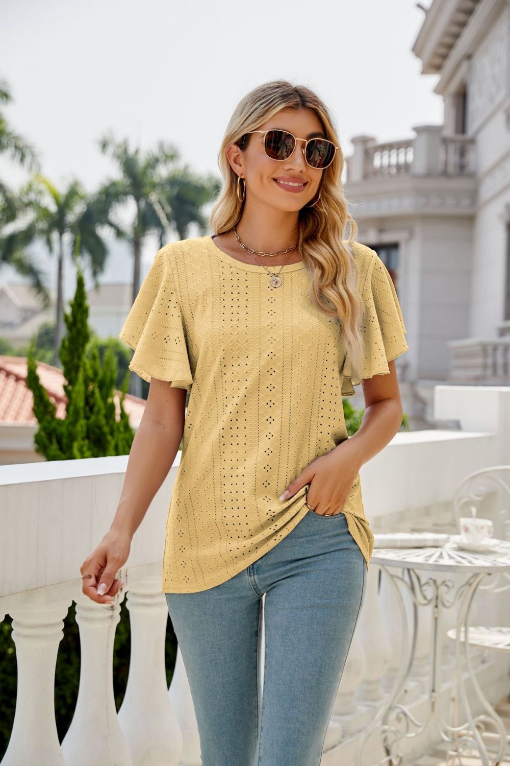 The Jennifer Flutter Tee SM-2XL